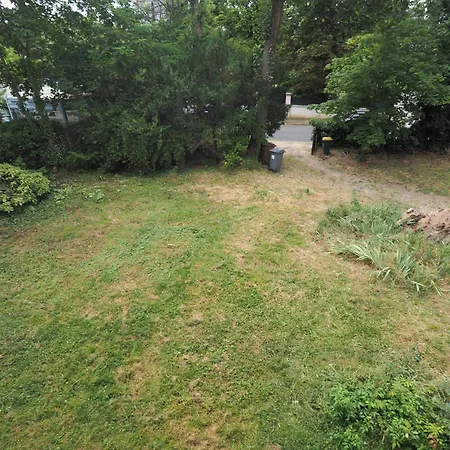 Proche Paris Et Versailles, Dans Ecrin De Verdure Le Vésinet